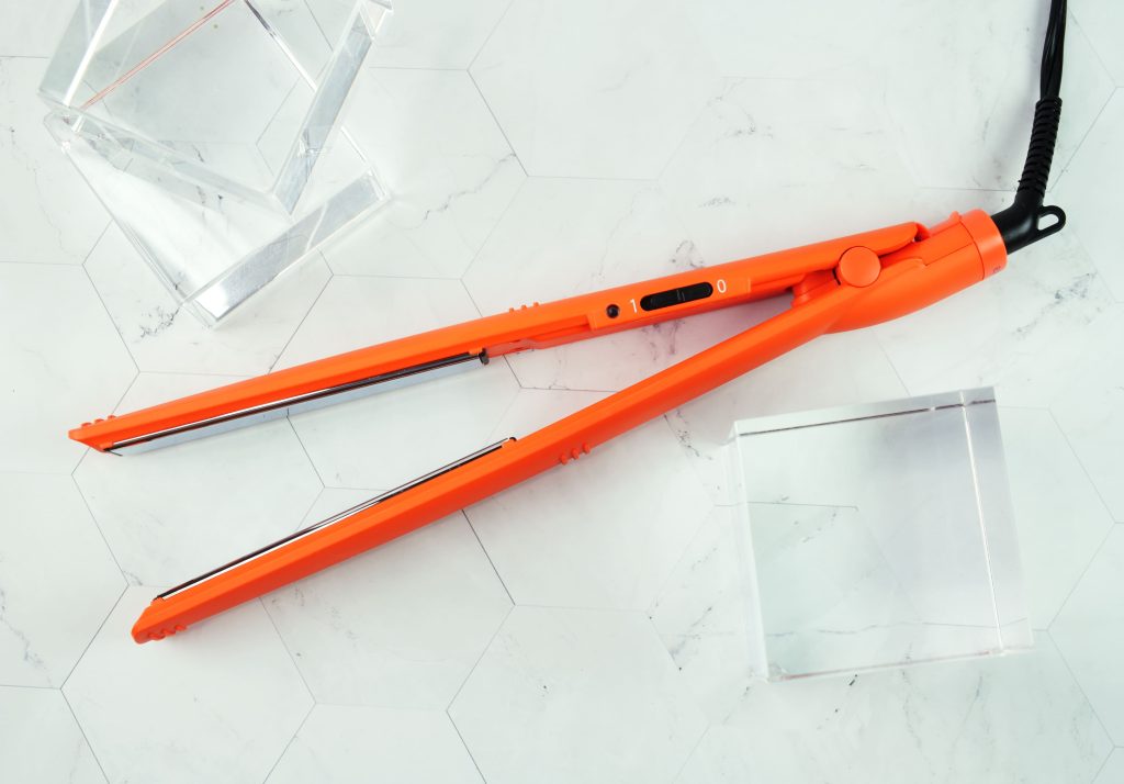 Evalectric Titanium flat iron